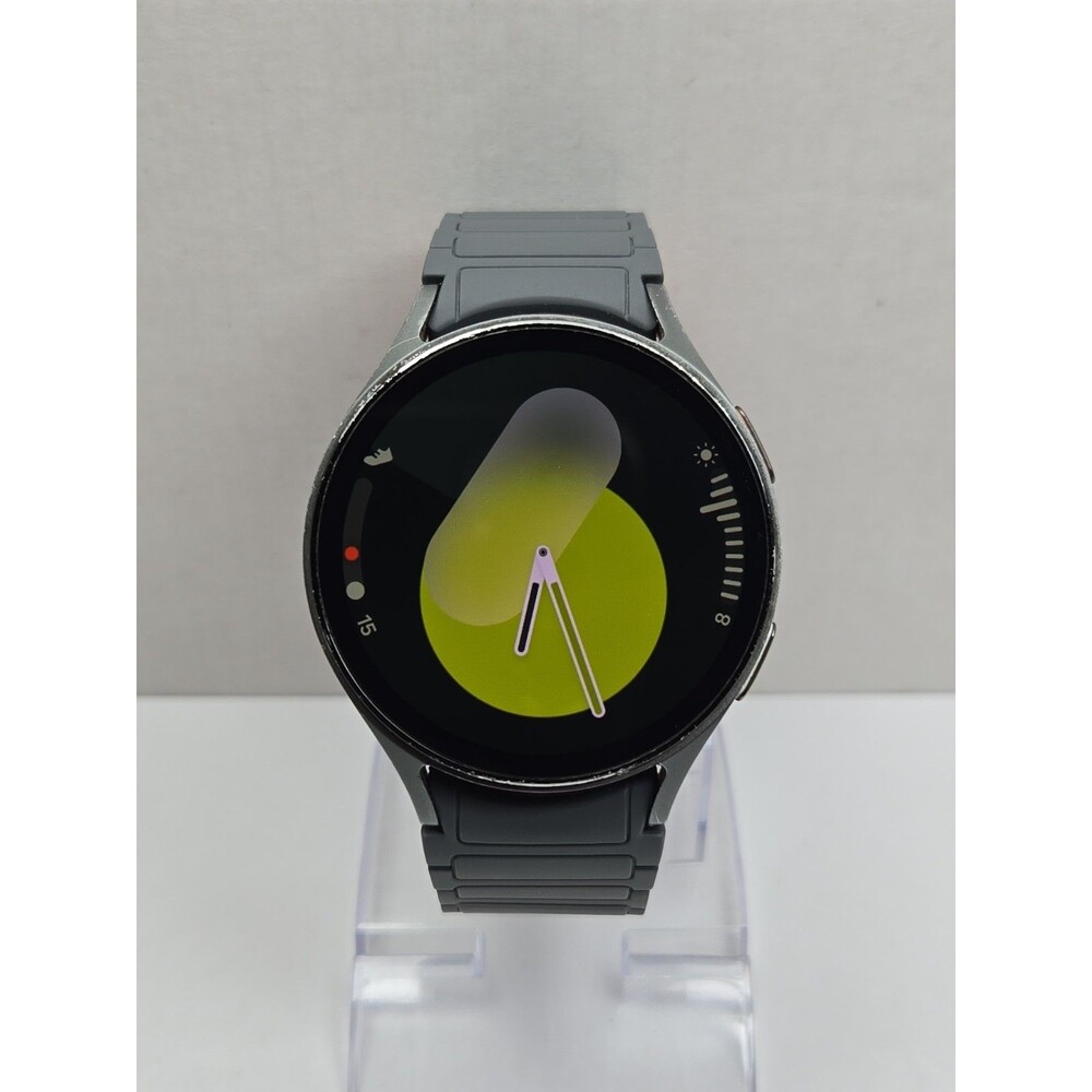 Samsung Galaxy Watch7 44mm SM-L310 Bluetooth GPS Sapphire Smartwatch 32 GB- Read